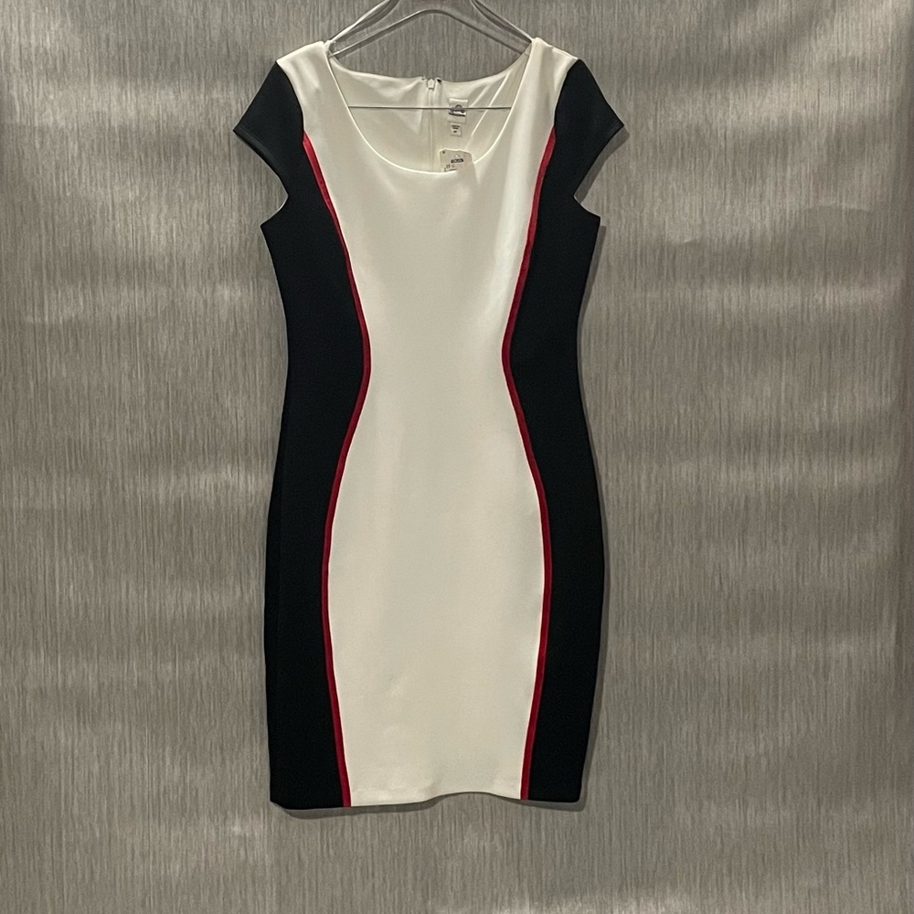 Sangria design size 12